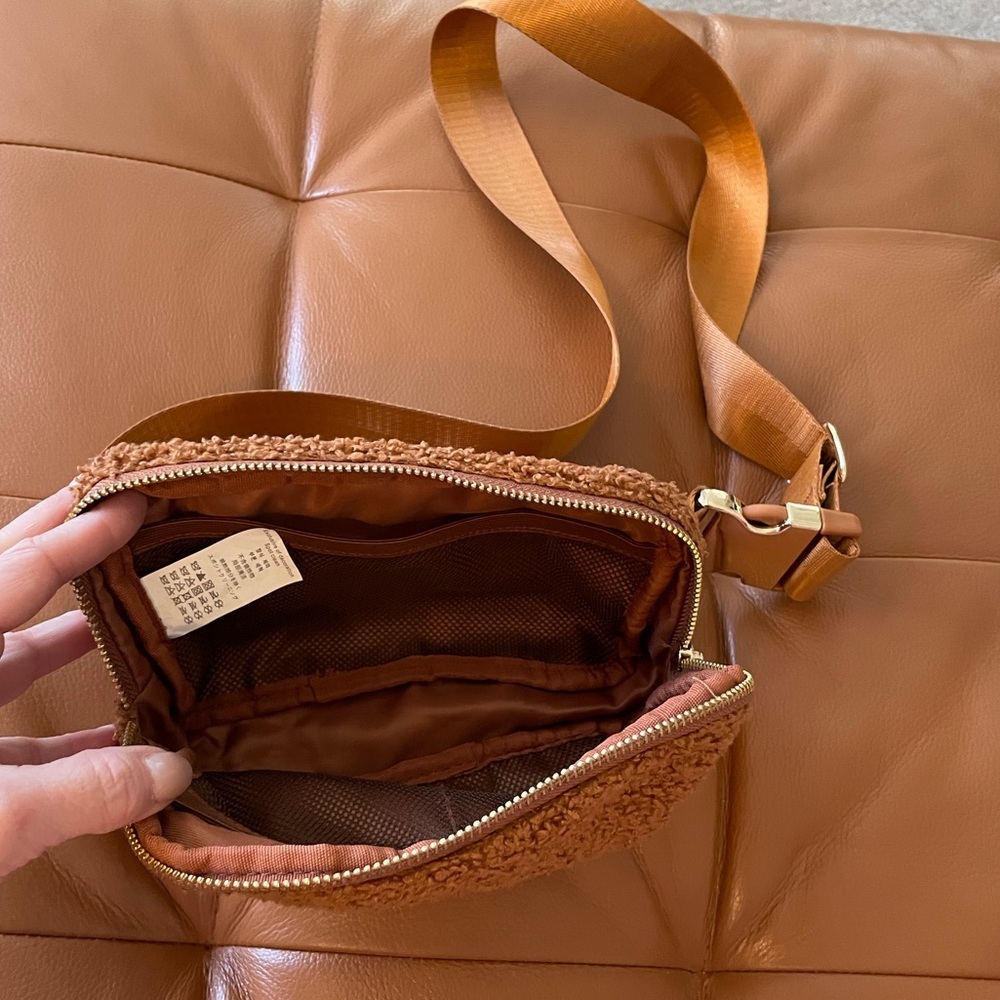EUC • Caramel Brown Sherpa Belt Bag/Crossbody Bag. Measurements in pictures. - Picture 4 of 10